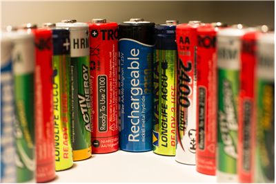 Picture Of Different Batteries